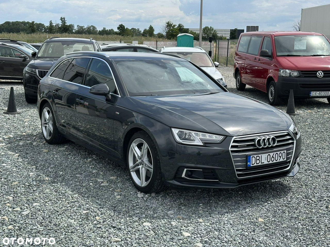 Audi A4 Avant 40 TDI quattro S tronic S line - 3