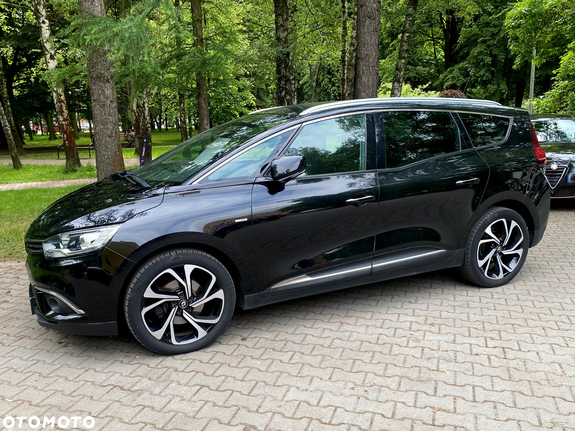 Renault Grand Scenic Gr 1.5 dCi Bose EDition EDC - 2