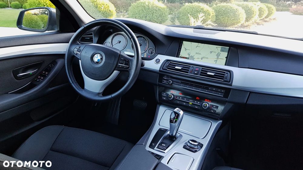 BMW Seria 5 520d Modern Line - 9