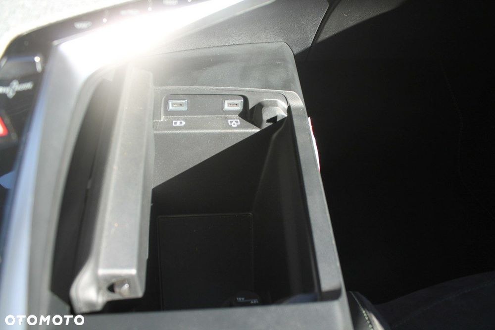 Peugeot 3008 - 19