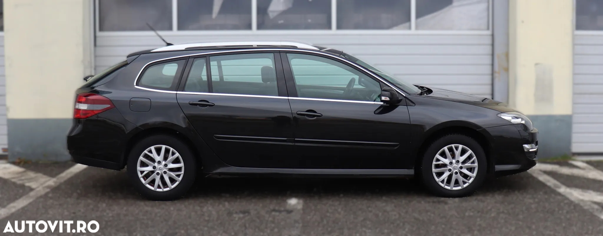 Renault Laguna dCi 110 FAP Limited - 21