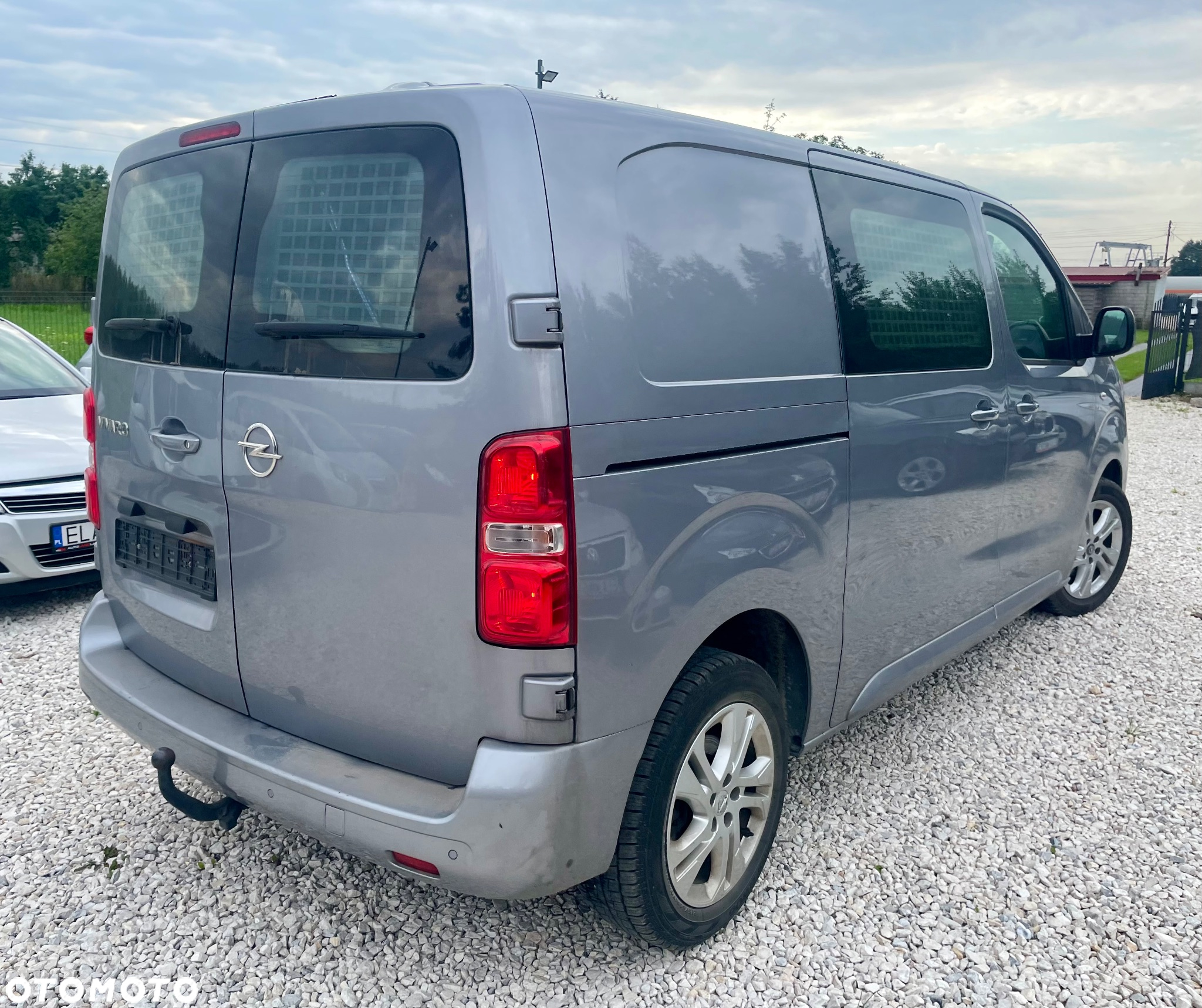 Opel Vivaro - 5