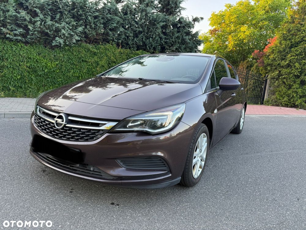 Opel Astra 1.4 Turbo Edition - 2