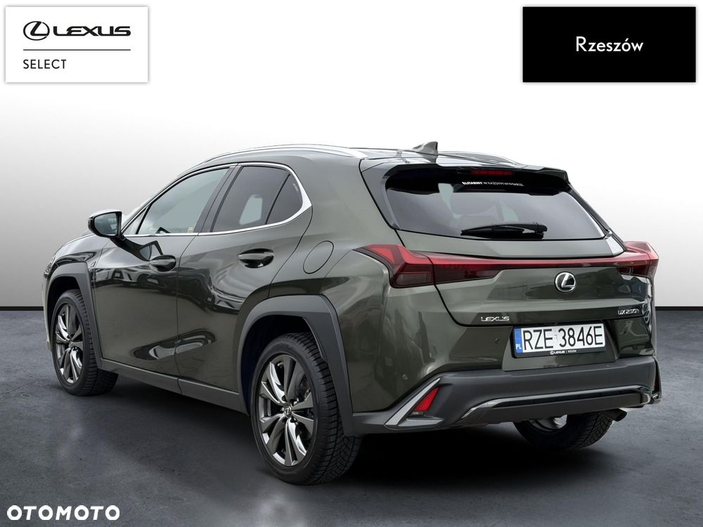 Lexus UX 250h GPF F Sport Design 2WD - 3