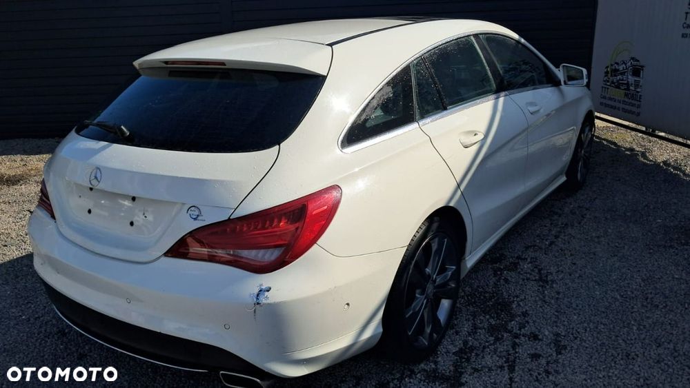 Mercedes-Benz CLA - 17
