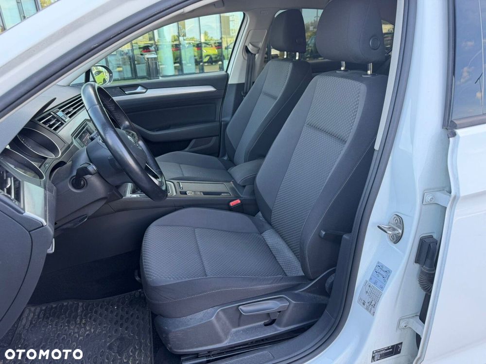 Volkswagen Passat 1.5 TSI EVO Essence - 4
