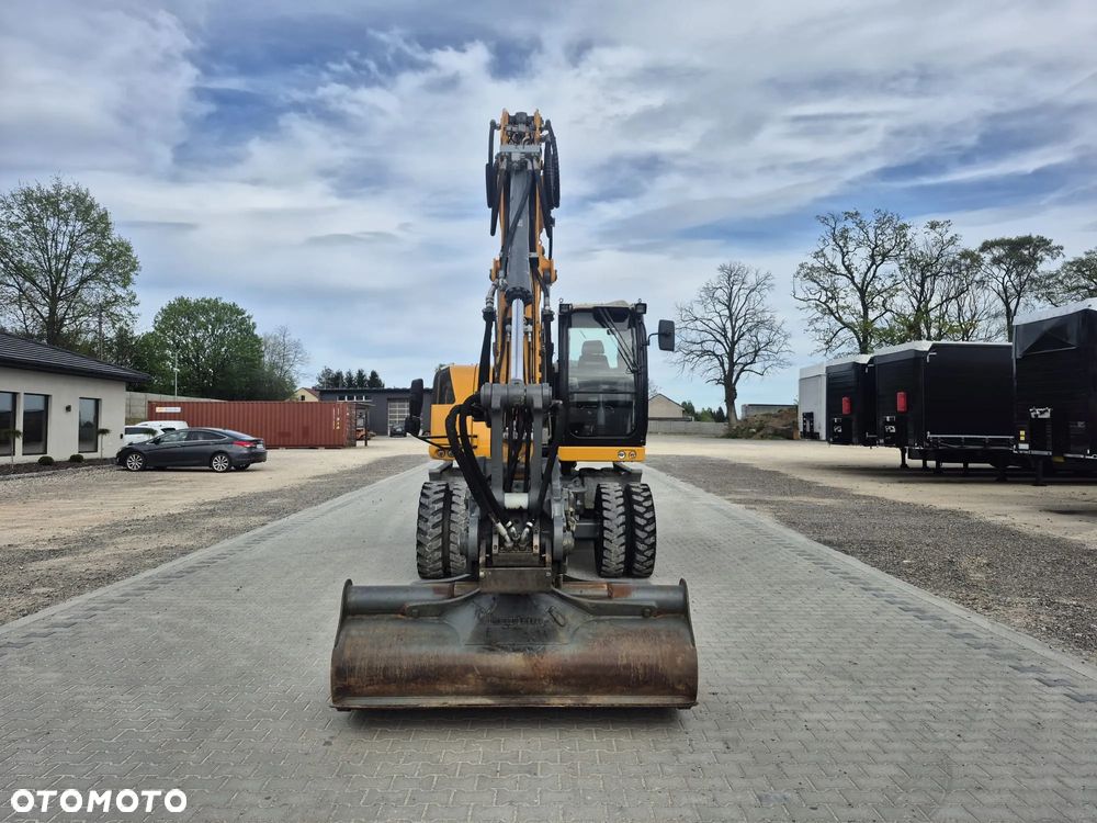Liebherr / LIEBHERR 918 / COMPACT - 2