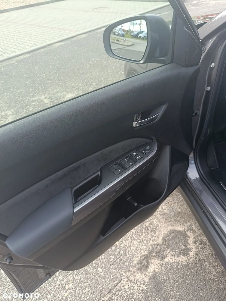Suzuki Vitara 1.4 Boosterjet mHEV Elegance 4WD - 6