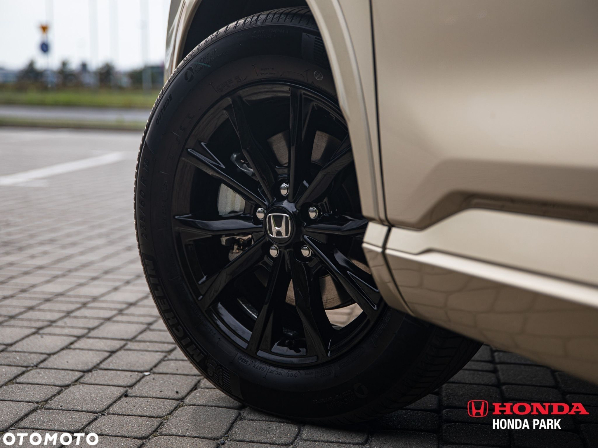 Honda CR-V 2.0 i-MMD PHEV Advance Tech 2WD CVT - 14