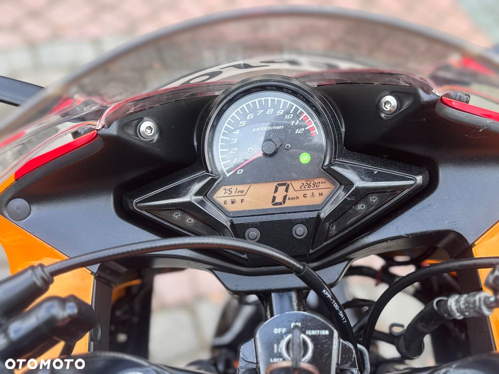 Honda CBR - 24