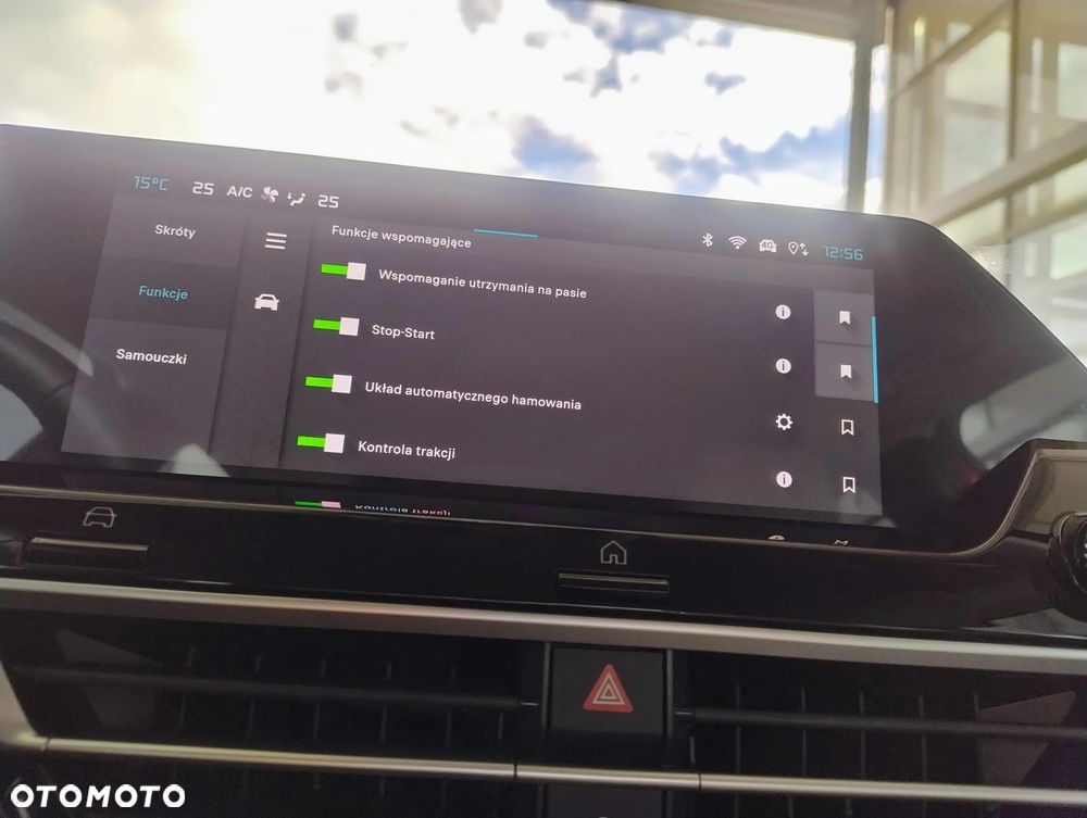 Citroën C4X 1.2 mHEV Max eDCT6 - 15