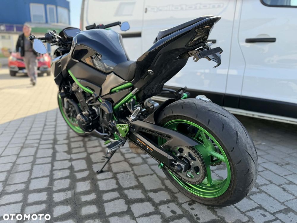 Kawasaki Z 900 - 5