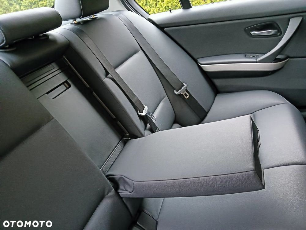 BMW Seria 3 - 14