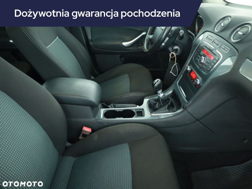 Ford Mondeo SW - 8