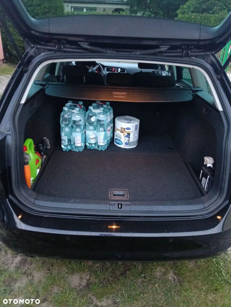 Volkswagen Golf - 23