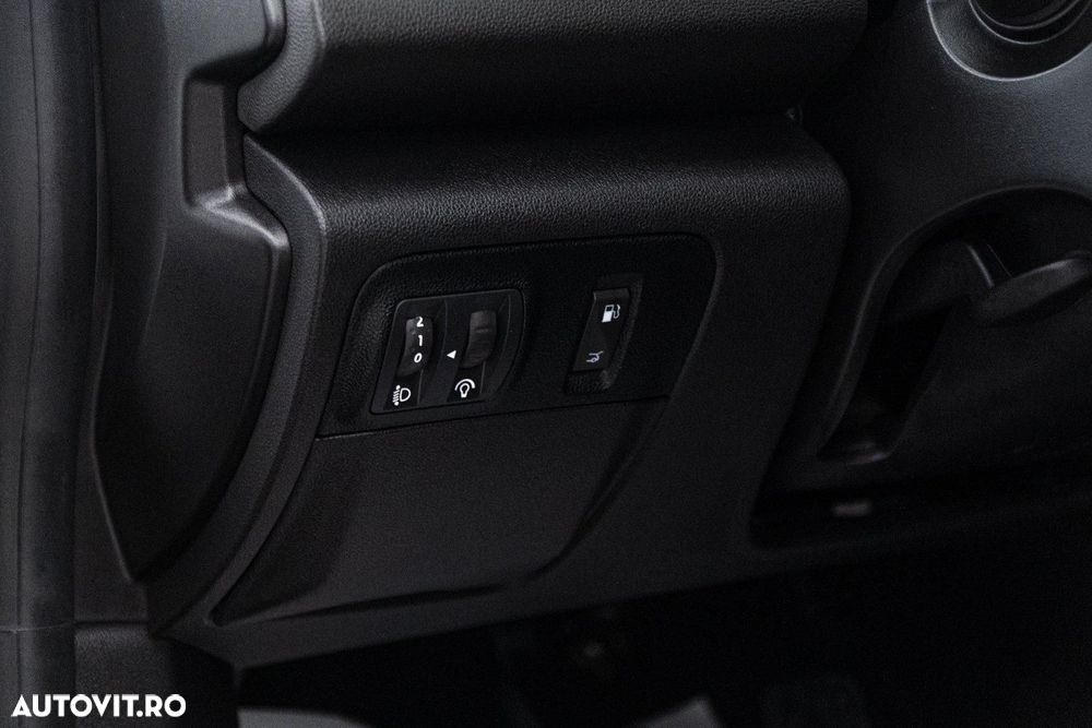 Renault Megane BLUE dCi 115 INTENS - 17