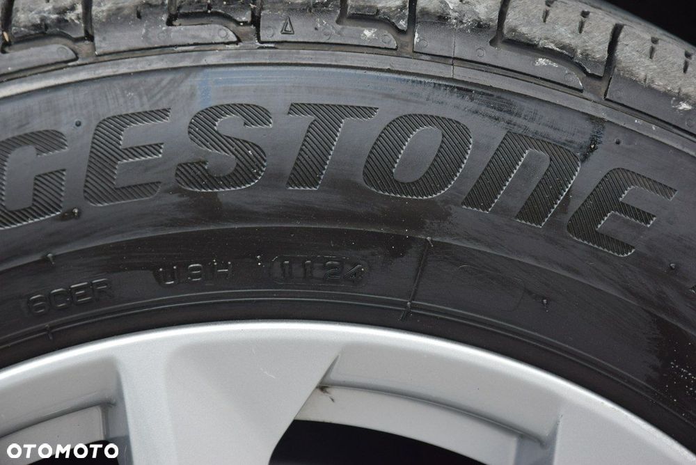 Nissan Qashqai 1.6 dCi 4x4 360 S&S - 15