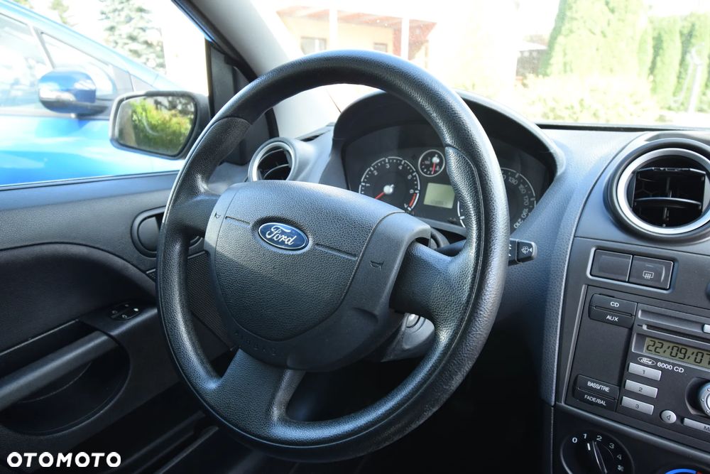 Ford Fiesta 1.3 - 14
