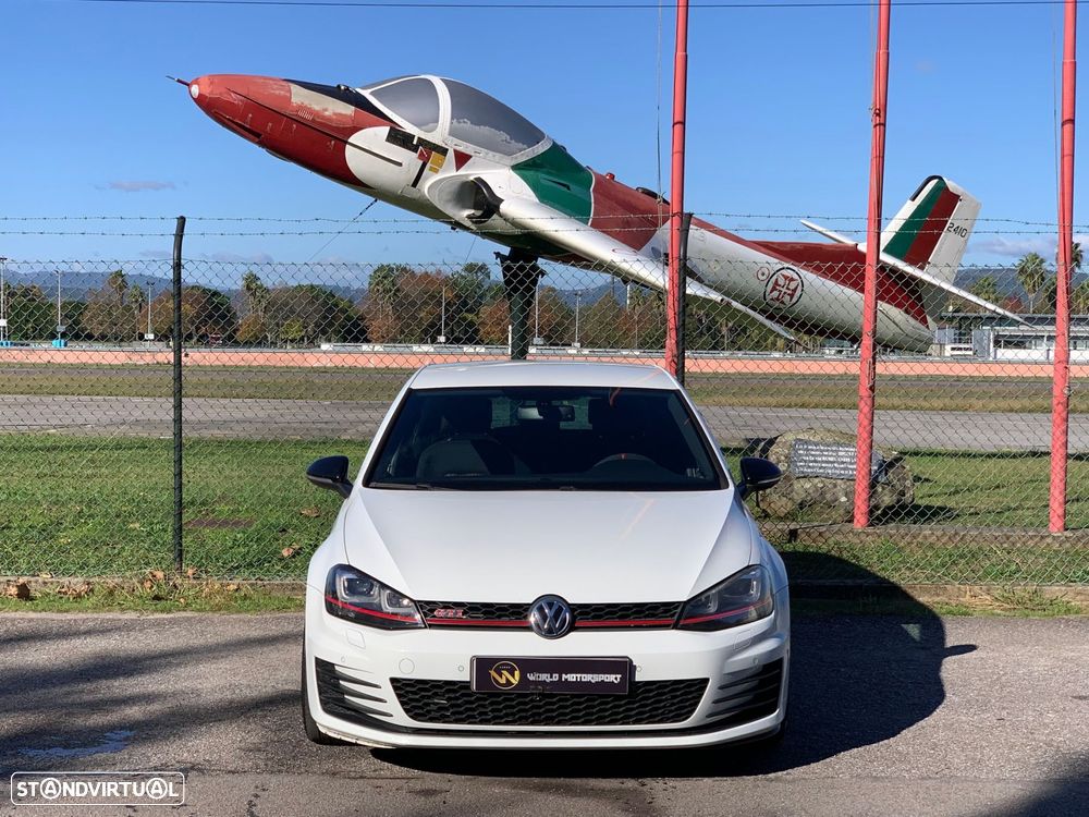 VW Golf 2.0 TSi GTi - 8