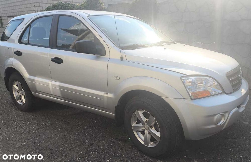 Na części Kia Sorento I Lift 2.5 D CRDI 3D Silnik Skrzynia Maska Zderzak Drzwi Klapa Szyba - 1