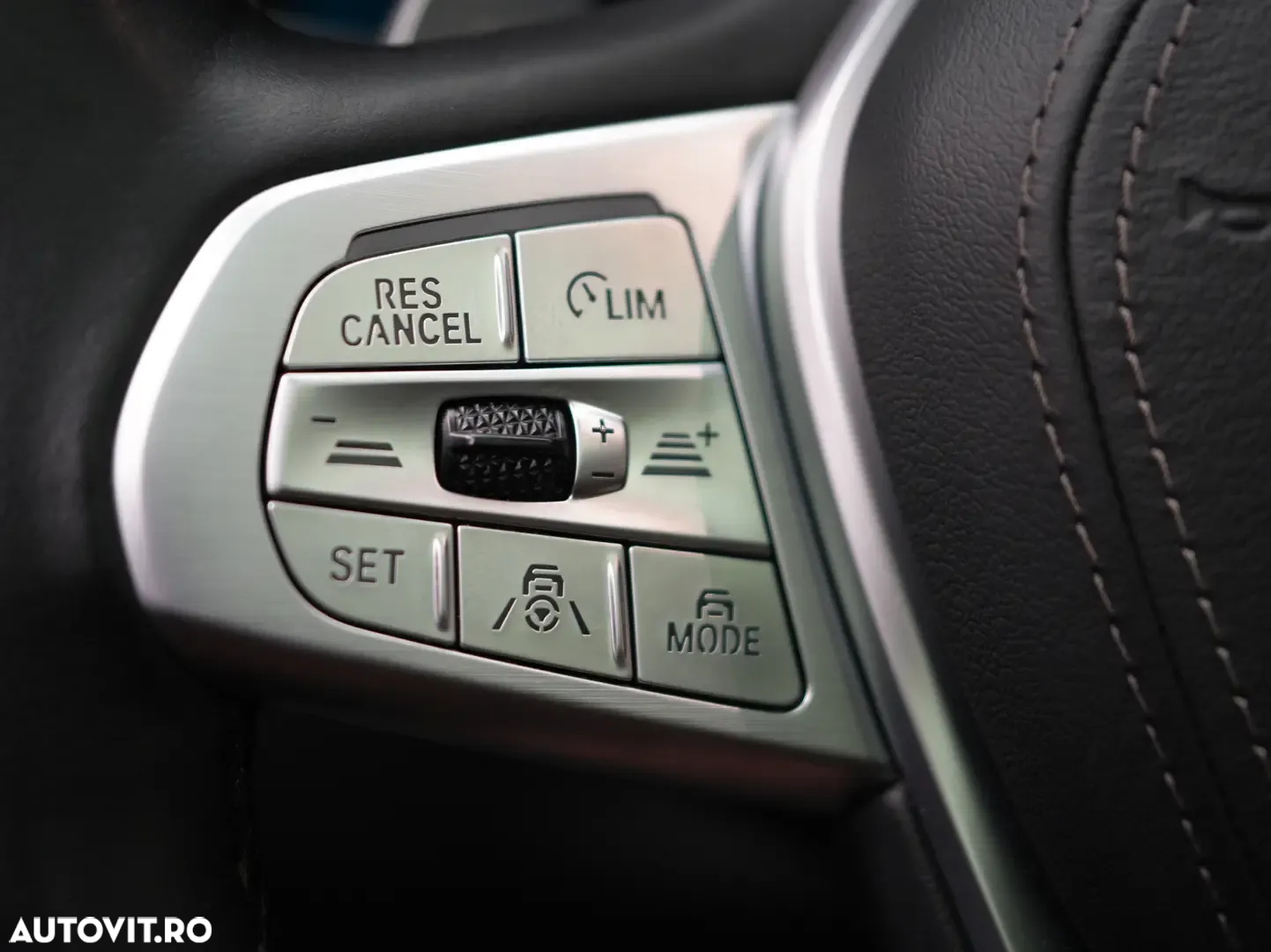 BMW X7 xDrive30d - 17