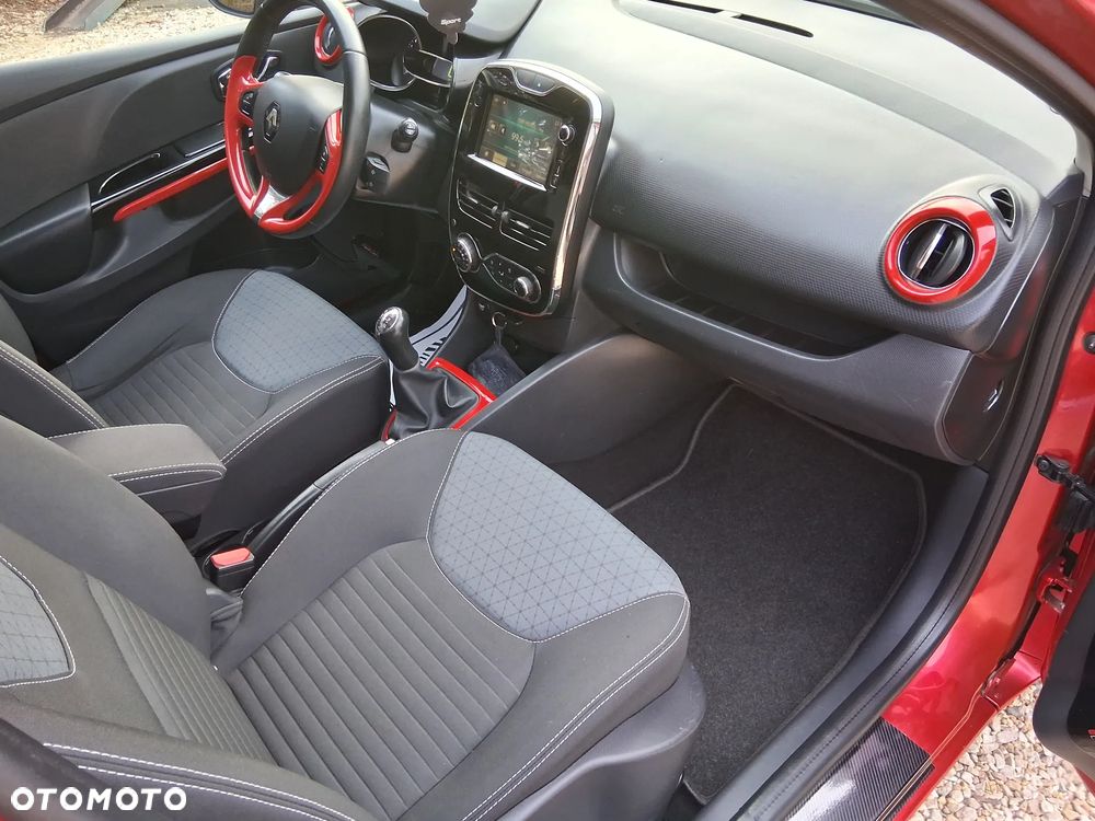 Renault Clio TCe 90 Limited - 11