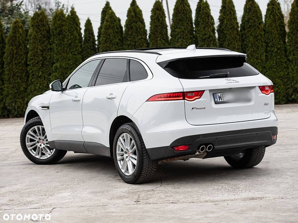 Jaguar F-Pace 2.0 i4D AWD Prestige - 9
