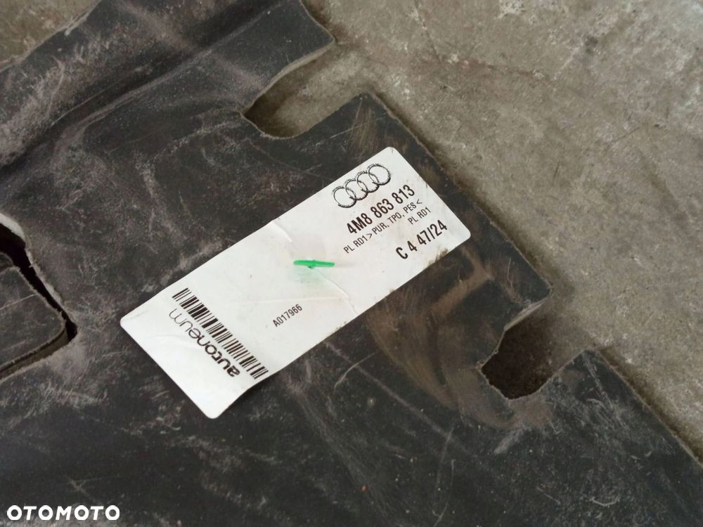 Wygłuszenie bagażnika Tył strona lewa AUDI Q8 RSQ8 SQ8 4M8863813 - 4