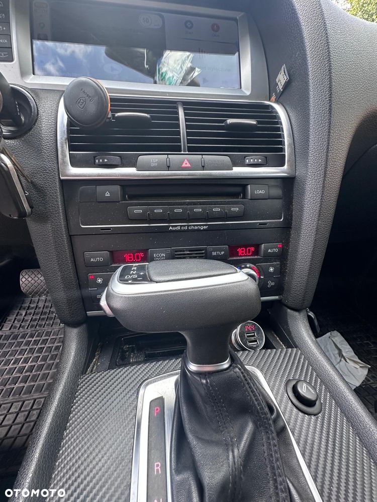 Audi Q7 - 6