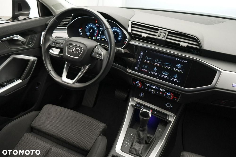 Audi Q3 Sportback - 20