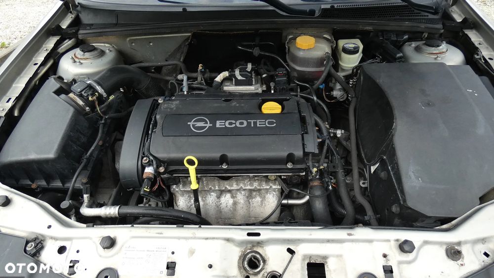 Opel Vectra 1.8 Elegance - 23