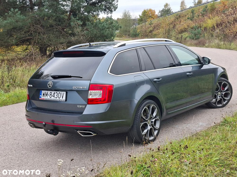Skoda Octavia 2.0 TDI (Green tec) RS - 18