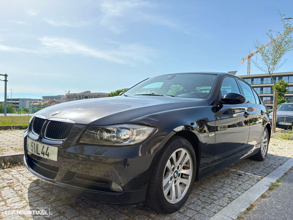 BMW 320 d Navigation - 1
