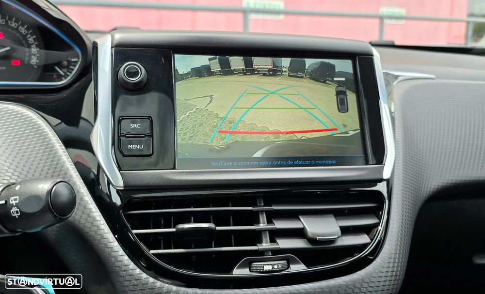 Peugeot 2008 PureTech 110 Stop&Start EAT6 Crossway - 17