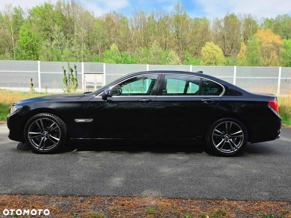 BMW Seria 7 730d Blue Performance - 4