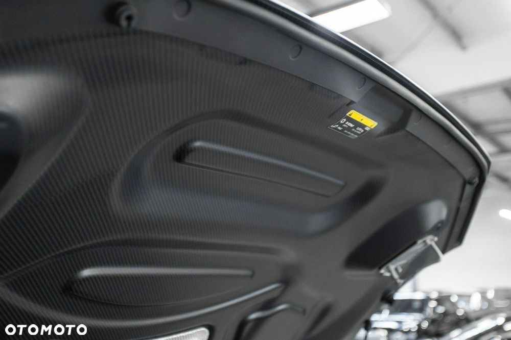 Audi RS6 Avant - 26