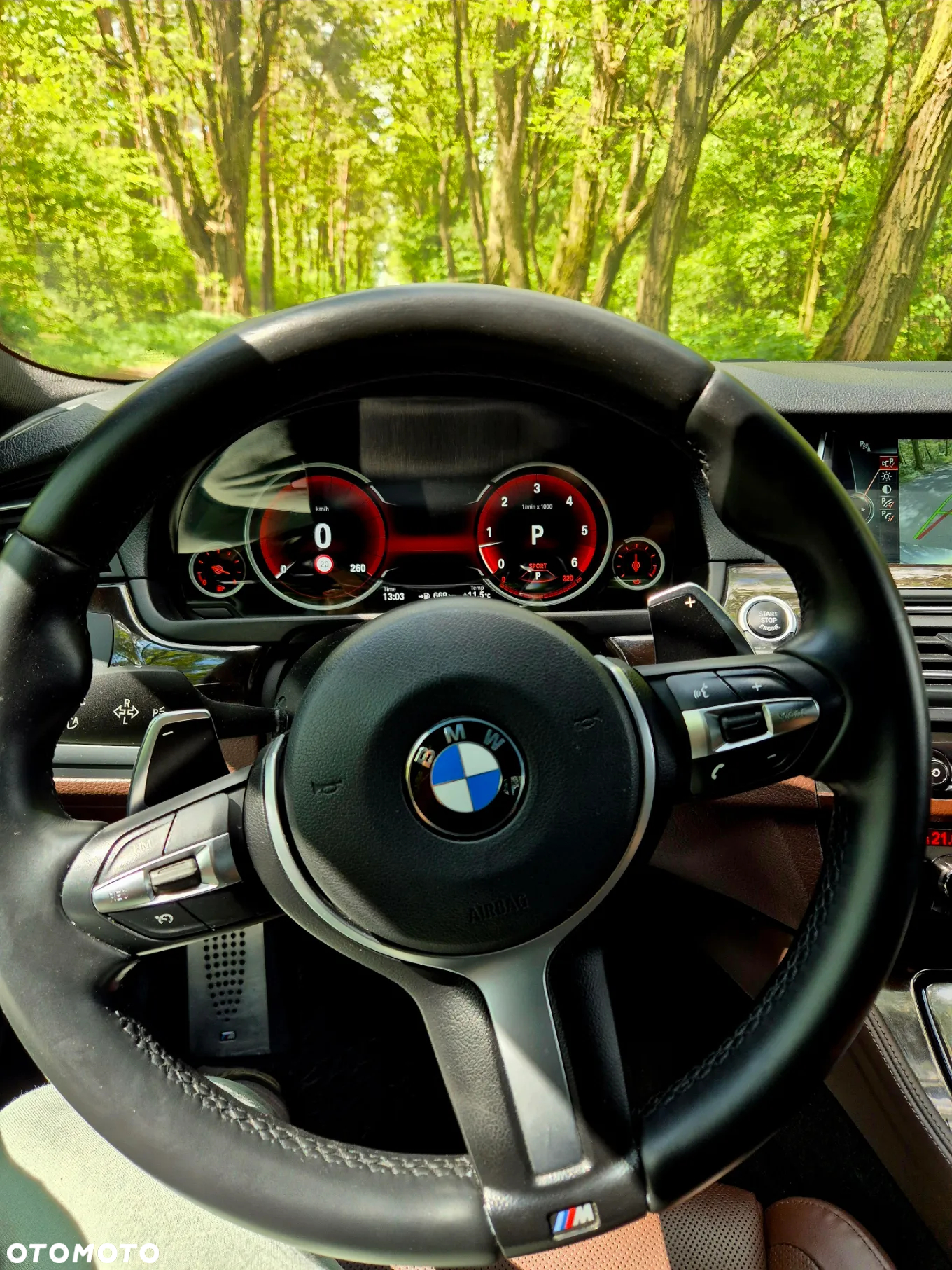 BMW Seria 5 M550d xDrive - 8