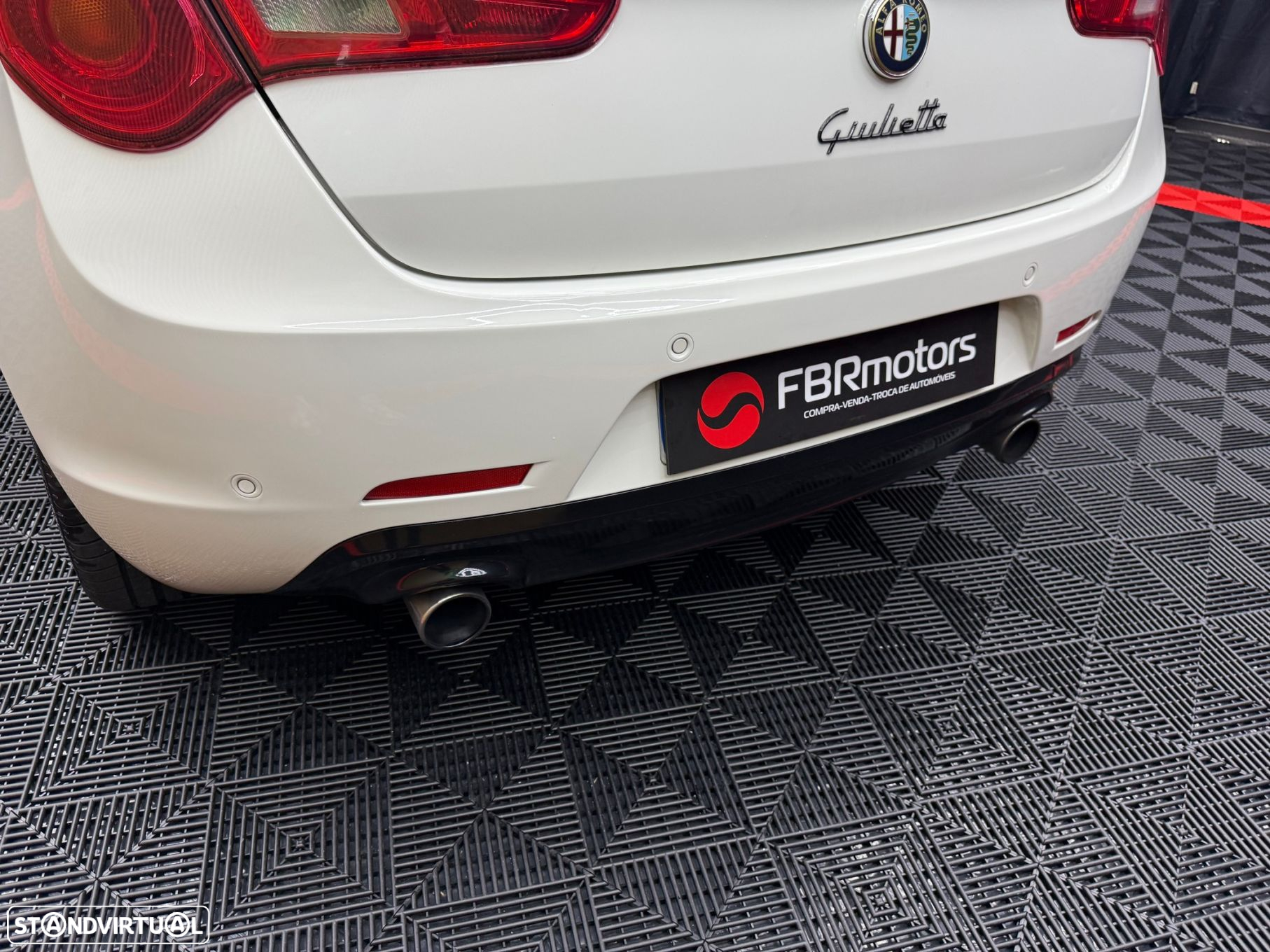 Alfa Romeo Giulietta 2.0 JTDm Distinctive - 17