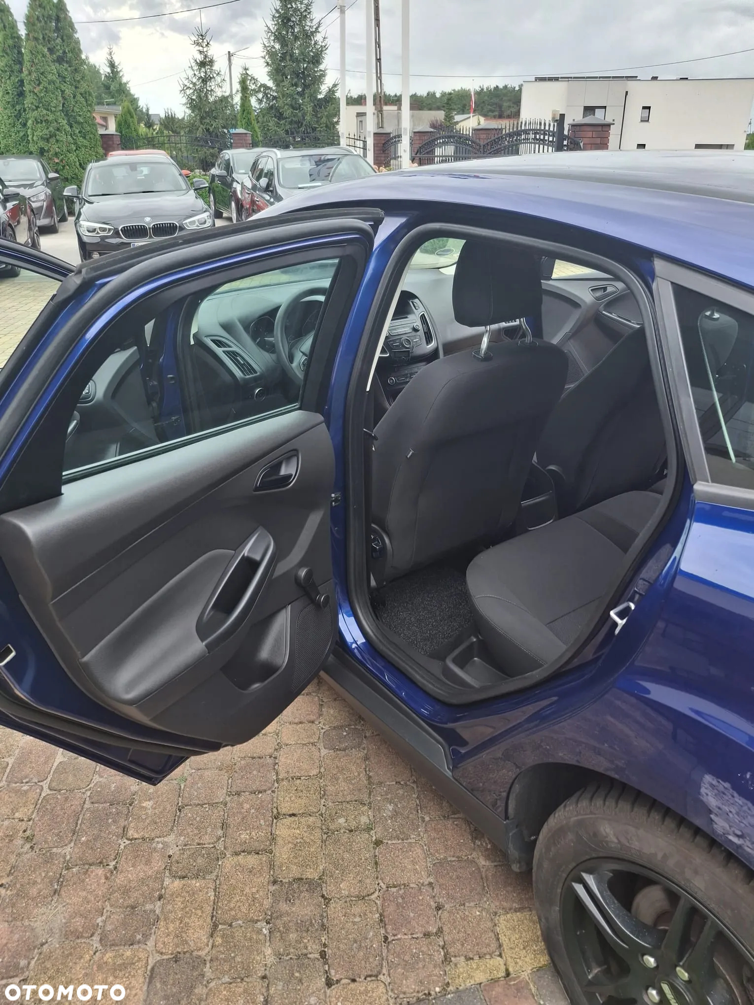 Ford Focus 1.0 EcoBoost Trend ASS - 12