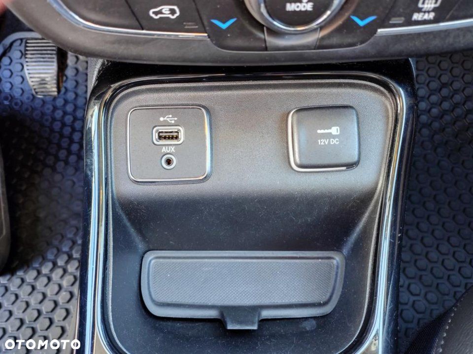 Jeep Compass - 25