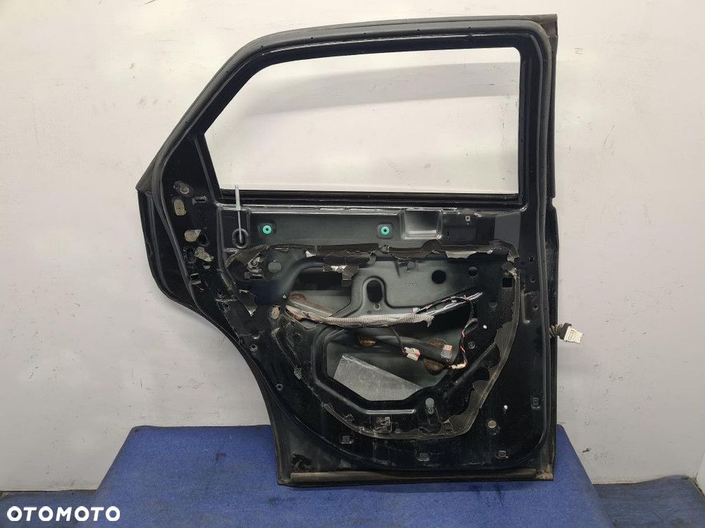 CHRYSLER 300C KOMBI 3.0 CRD DRZWI TYŁ LEWE - 7