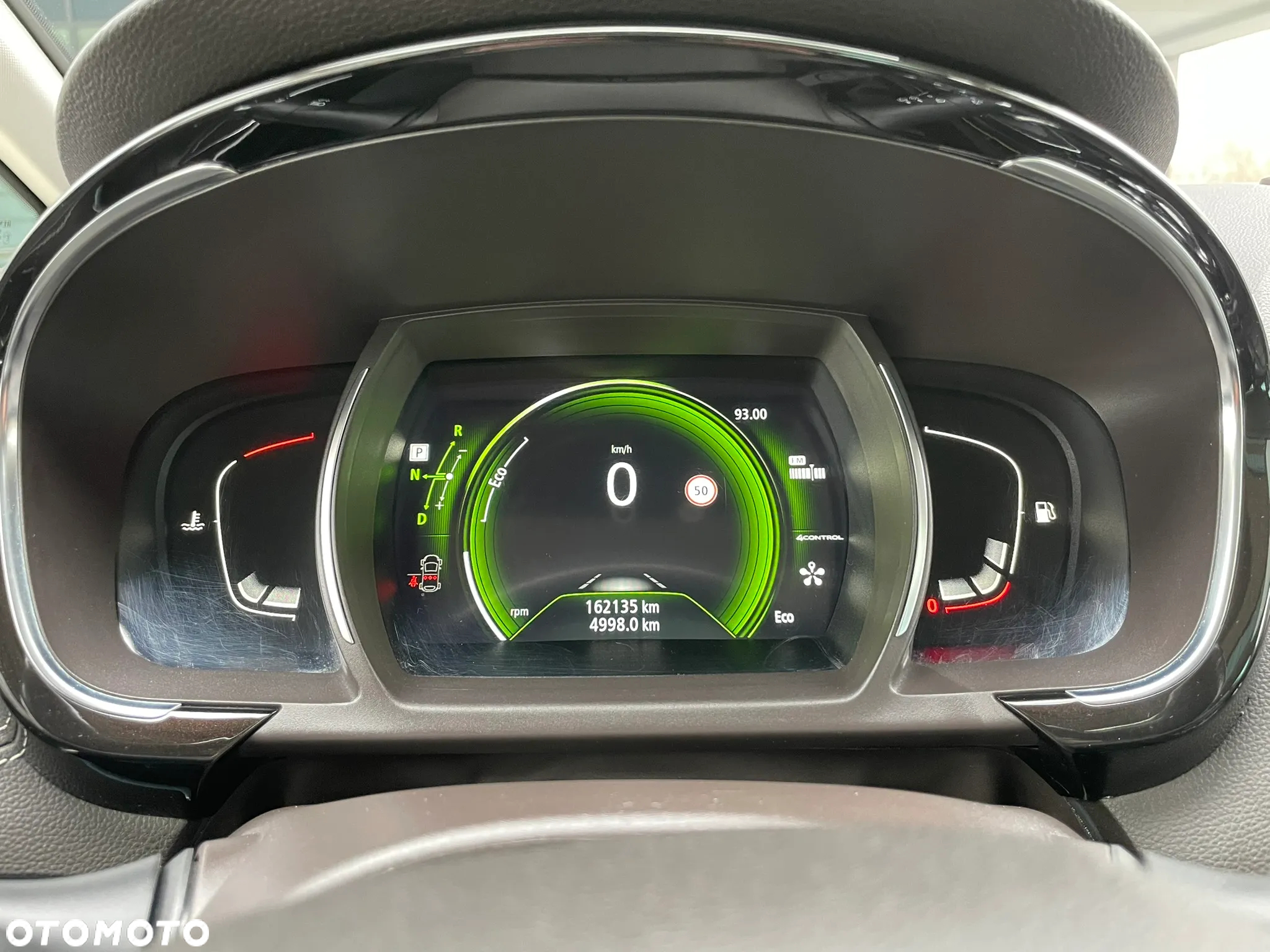 Renault Espace 1.6 dCi Energy Initiale Paris EDC - 34
