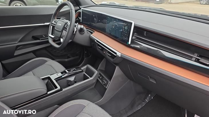 KG Mobility Torres - 10