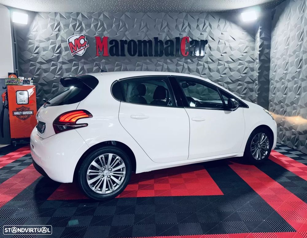 Peugeot 208 1.6 BlueHDi Allure - 13
