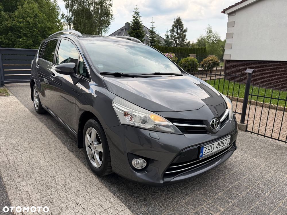 Toyota Verso 1.8 7-Sitzer Executive - 1