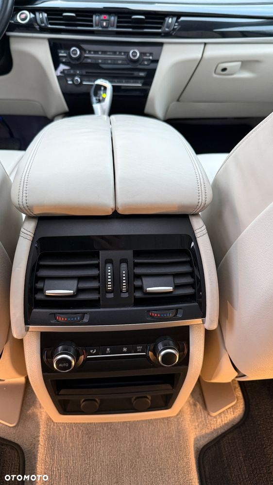 BMW X5 xDrive40e - 24