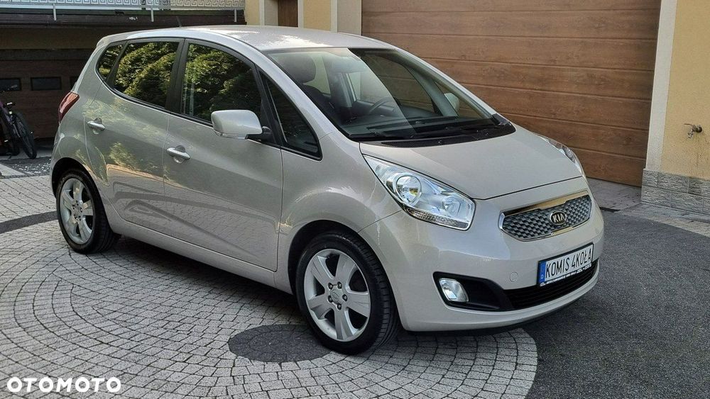 Kia Venga - 7