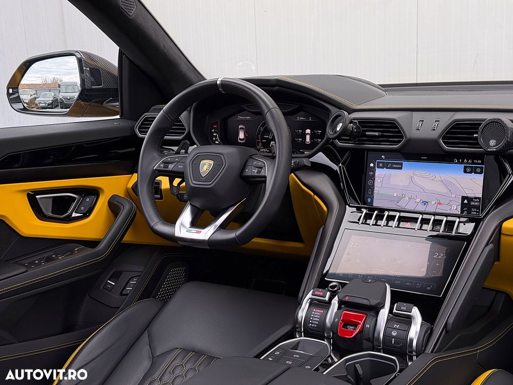Lamborghini URUS - 17