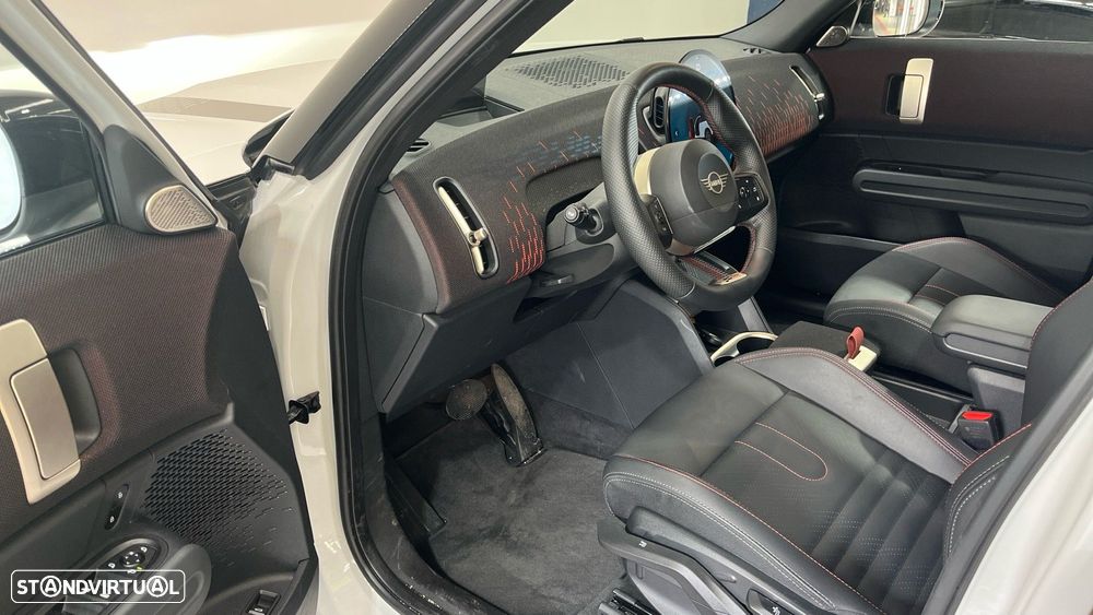 MINI Countryman E JCW L - 21