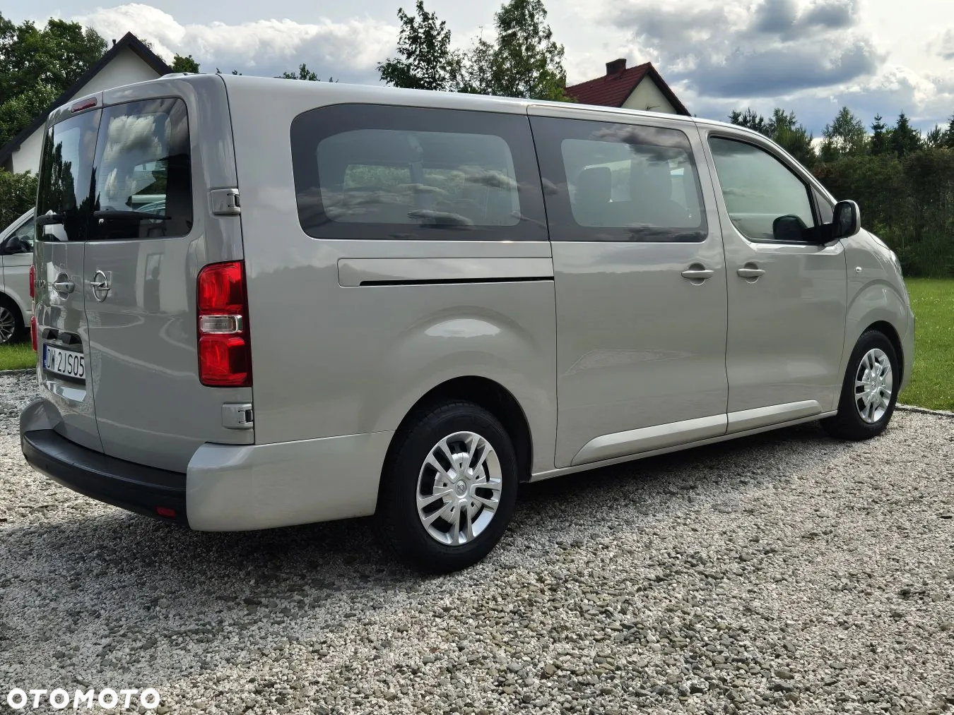 Opel Vivaro - 2